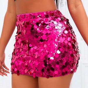 hot pink sequin going out skirt. never worn besides for being tried on.